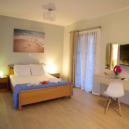 Nikoletta 4 Appartement Vlachopoulátika Buitenkant foto
